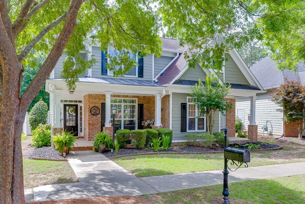 3900 Baluster Court