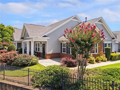 Condo For Sale - 2694 Grapevine Circle<br/> Cumming, GA 30041