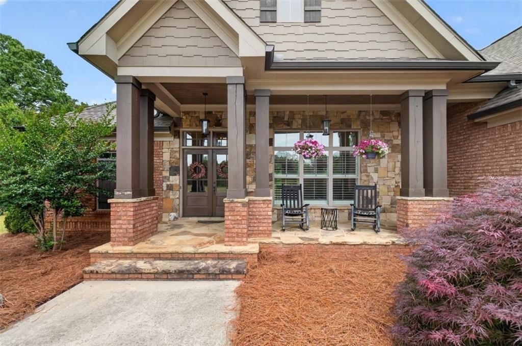 436 Thunder Road