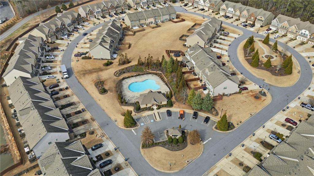 1210 Hampton Oaks Drive