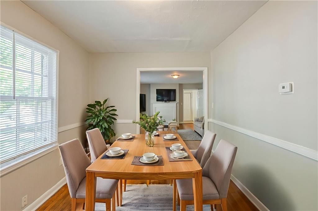 1328 Lockhaven Circle SW