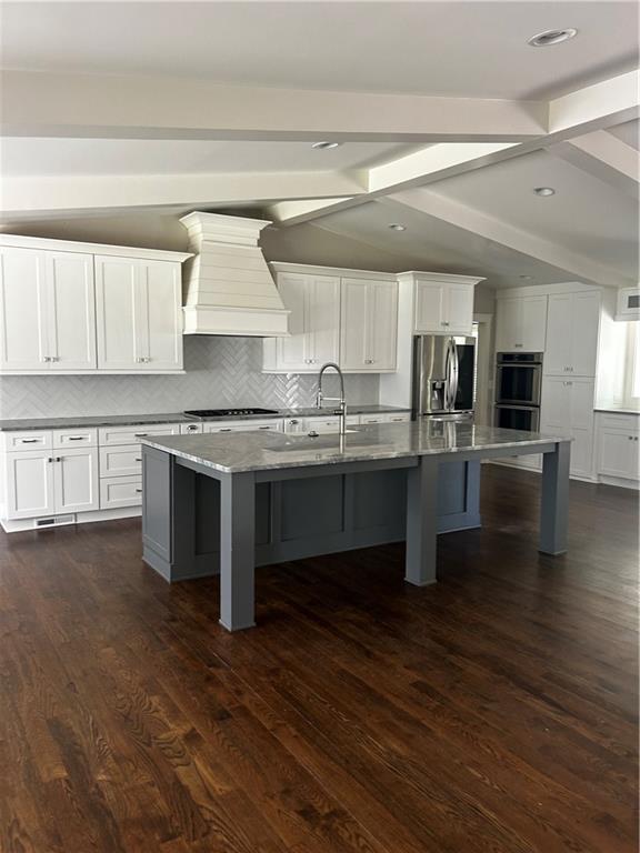 Stonegate Manor - Residential Lease