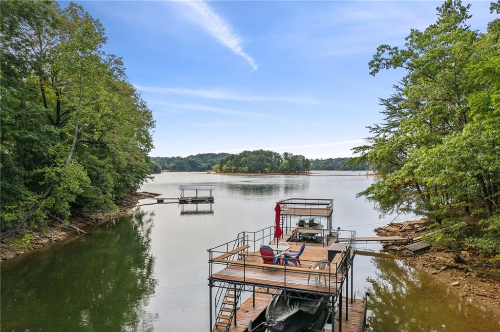 2501 Katherine Circle