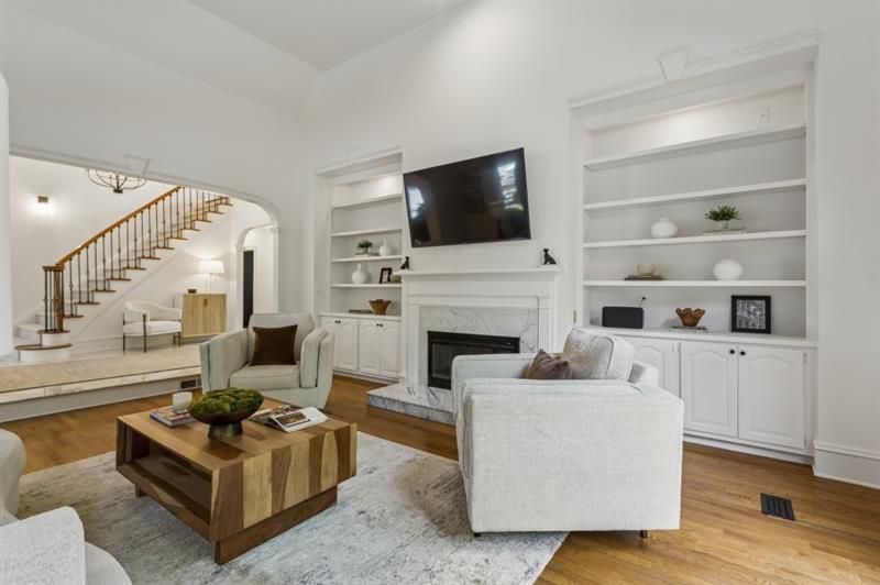 4223 Wieuca Overlook NE