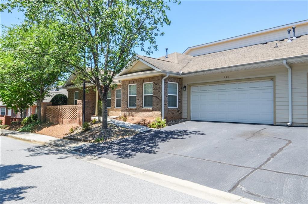 235 Villa Park Circle