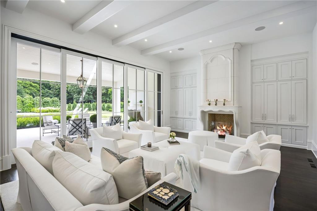 The Estates At Parkside - Residential