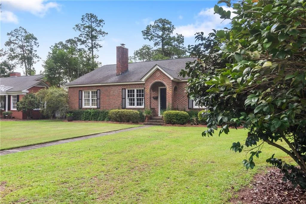 910 6th Avenue, Albany, GA, 31701