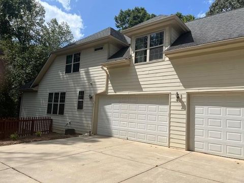 A home in Flowery Branch