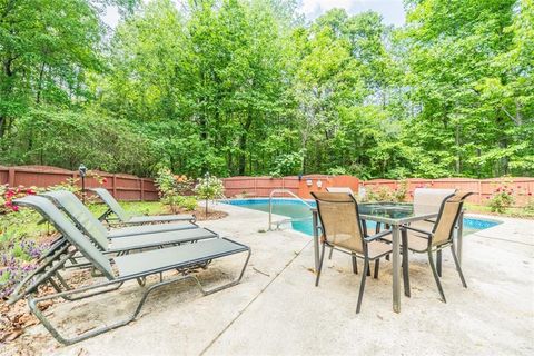 A home in Flowery Branch