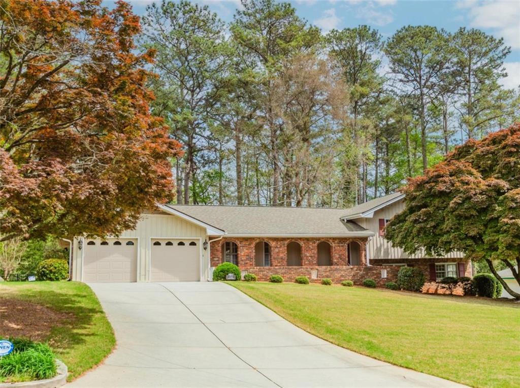 1152 Old Coach Road, Stone Mountain, Georgia image 2