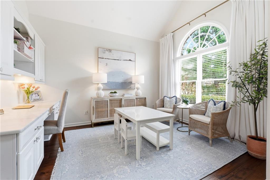 4474 Woodford Pass NE