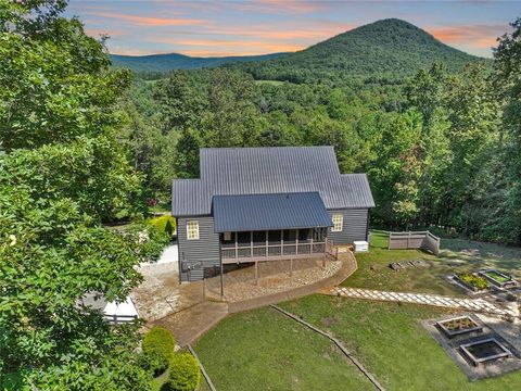 4714 Old Bucktown Road Ellijay GA 30536