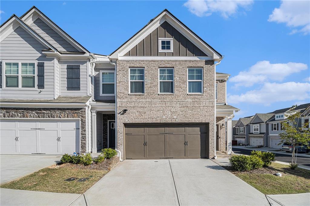 7676 Viking Road, Fairburn, Georgia image 3