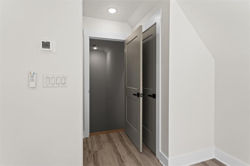 Cameron Point - Residential