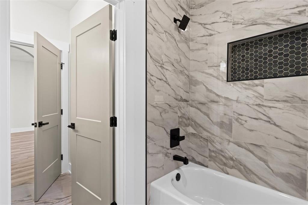 Cameron Point - Residential