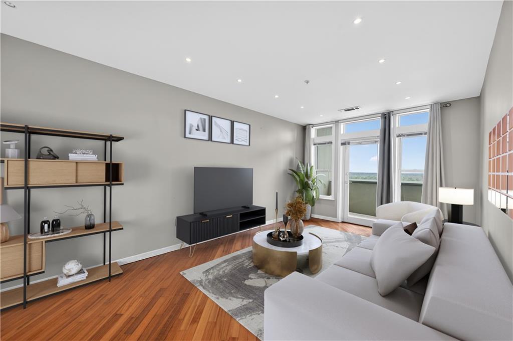 3334 Peachtree Road NE 1410