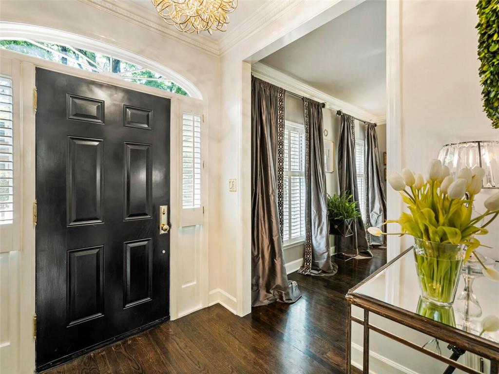 20 Pointe Terrace SE