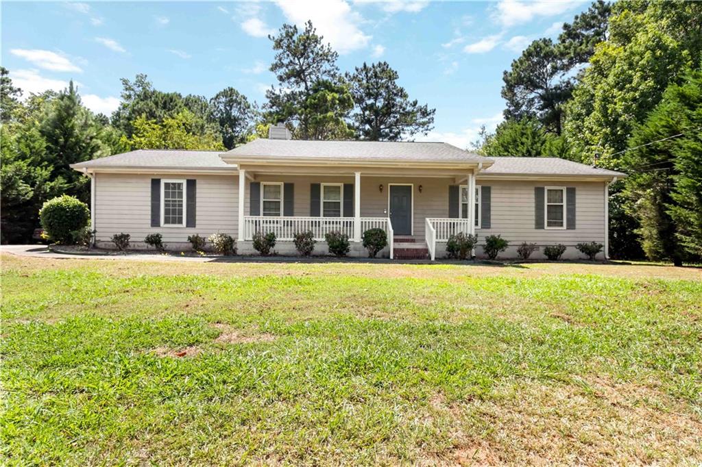 3-bedroom, 2-bath ranch situated on almost 3/4 of an acre, this 1,248 sq ft home features a spacious and functional layout ideal for everyday living or entertaining.
Enjoy a large backyard with plenty of room to garden, play, or simply relax — with no HOA restrictions to limit your vision. Inside, you’ll find a bright and open living space, a well-appointed kitchen, and comfortable bedrooms, including a primary suite with a private bath.
With its peaceful setting and generous lot size, this property is a rare find. Perfect for first time home buyers looking for comfort, privacy and flexibility.
