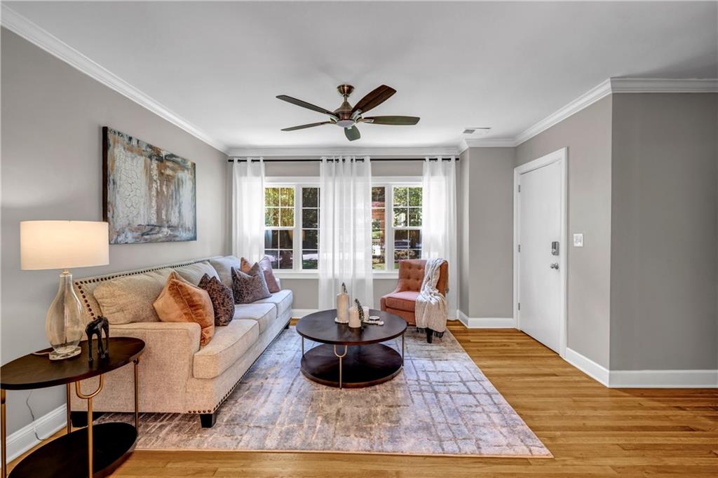 1008 LINDRIDGE Drive NE