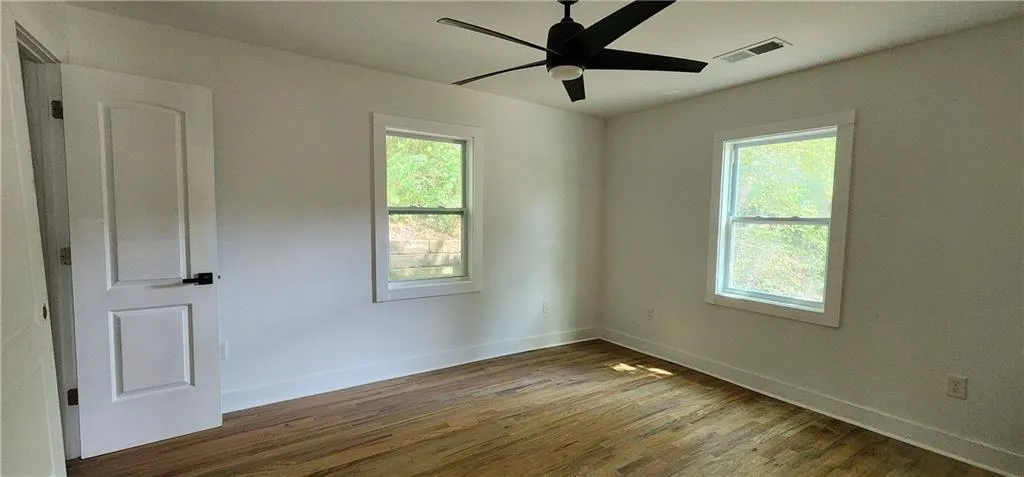 Atlanta, Georgia 30314, United States, 3 Bedrooms Bedrooms, ,2 BathroomsBathrooms,Residential,Active,227512