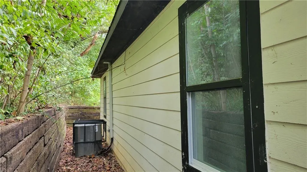 Atlanta, Georgia 30314, United States, 3 Bedrooms Bedrooms, ,2 BathroomsBathrooms,Residential,Active,227512