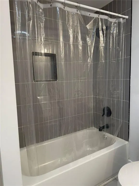 Atlanta, Georgia 30314, United States, 3 Bedrooms Bedrooms, ,2 BathroomsBathrooms,Residential,Active,227512