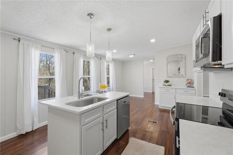 Homes For Sale - 67 Forest Lake Circle Road<br/> Pendergrass, GA 30567