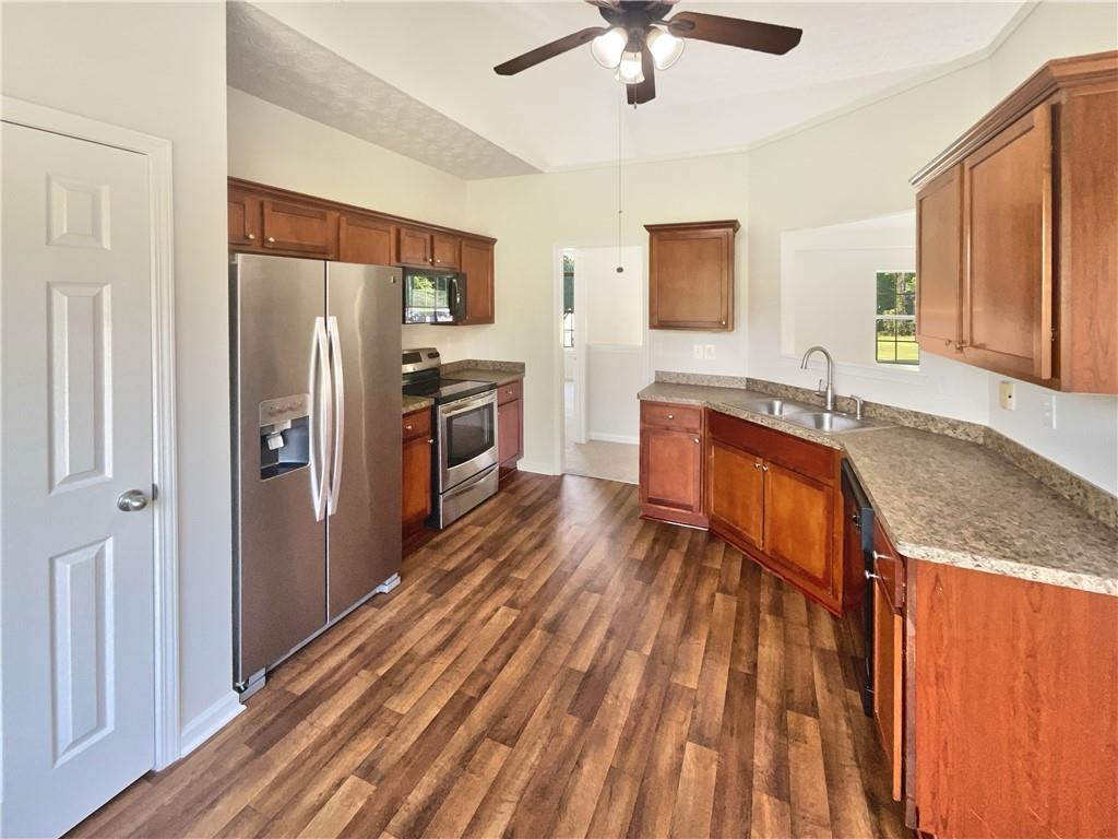 927 Amber Trail, Monroe, Georgia image 7
