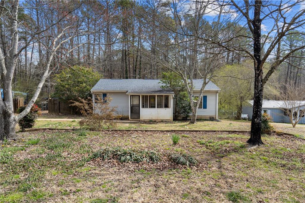 6219 Holly Ann Street, Acworth, Georgia image 1
