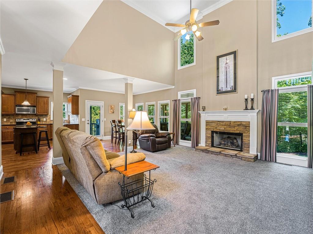 8970 Riverwood Lane