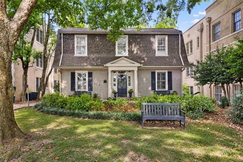 Condo For Sale - 2218 Peachtree Road<br/> Atlanta, GA 30309