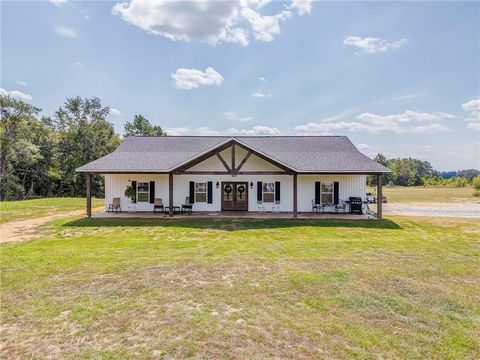 412 County Road 164 Centre AL 35960