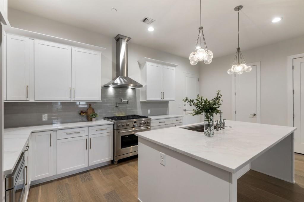 12455 Broadwell Road 202