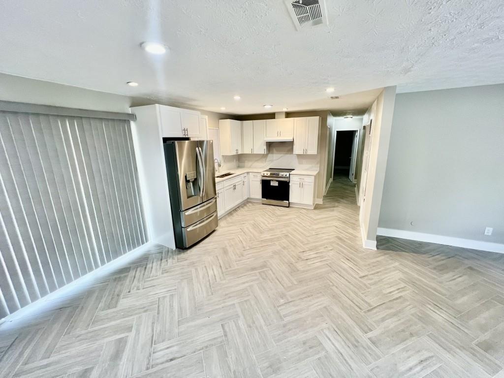 6123 Deerfield Court, Morrow, Georgia image 5