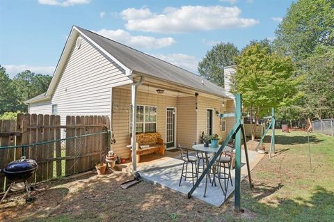 A home in Flowery Branch