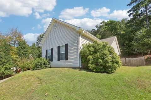 A home in Flowery Branch