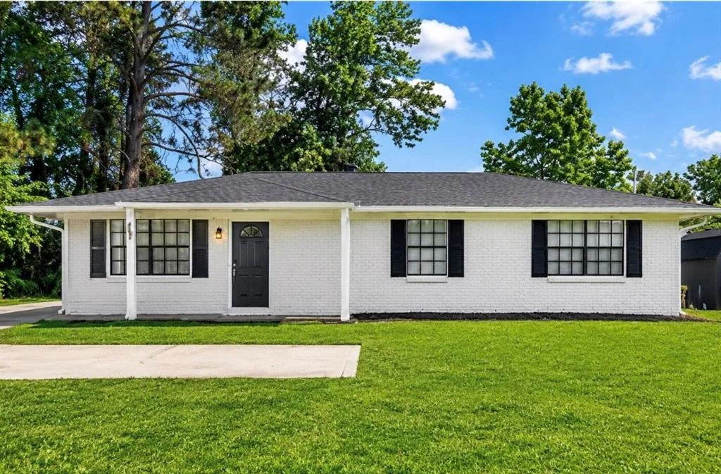 1832 Mcdonough Road