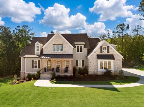 Homes For Sale - 40 Fernbank Way<br/> Newnan, GA 30265