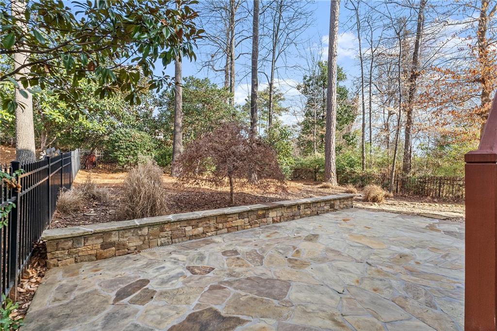 2601 Canterbury Trail