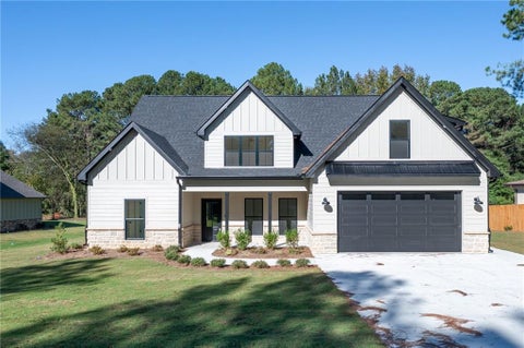 Homes For Sale - 140 Cambridge Court<br/> Gordon County, Calhoun, GA 30701