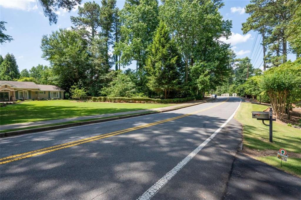 59 Woodlawn Drive, Marietta, Georgia image 13