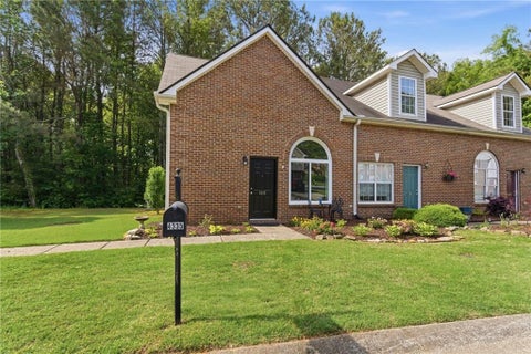 Townhouse For Sale - 4335 Maple Valley Drive<br/> Cumming, GA 30040