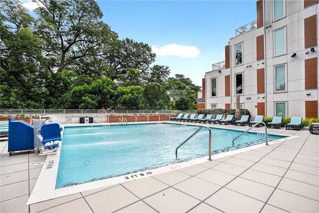 775 Juniper Street 413