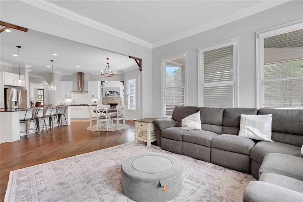 Canton, Georgia, 30115, United States, 6 Bedrooms Bedrooms, ,6 BathroomsBathrooms,Residential,Active,2030946