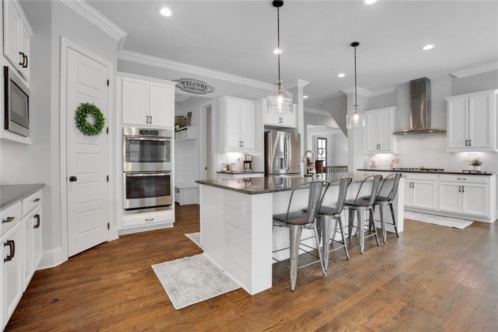 Canton, Georgia, 30115, United States, 6 Bedrooms Bedrooms, ,6 BathroomsBathrooms,Residential,Active,2030946