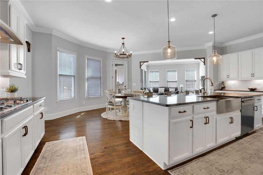 Canton, Georgia, 30115, United States, 6 Bedrooms Bedrooms, ,6 BathroomsBathrooms,Residential,Active,2030946