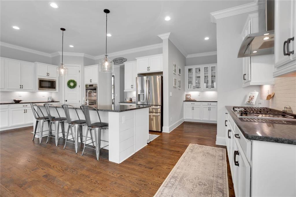Canton, Georgia, 30115, United States, 6 Bedrooms Bedrooms, ,6 BathroomsBathrooms,Residential,Active,2030946