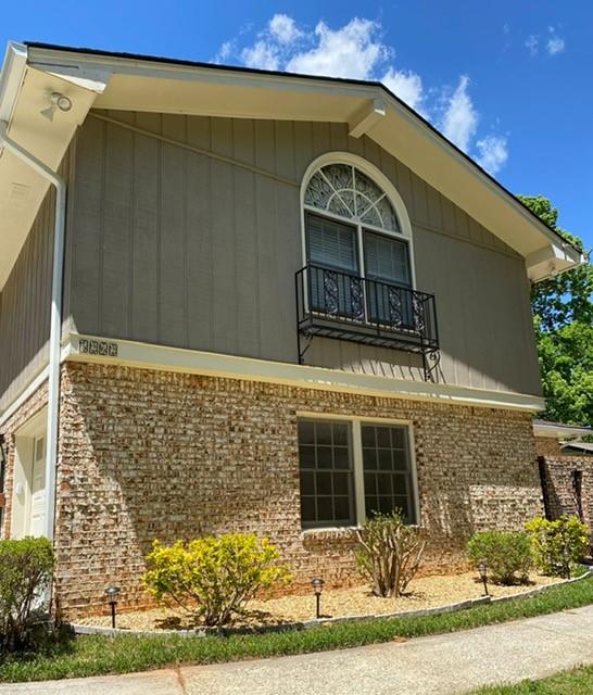 Foutainbleau West - Residential Lease