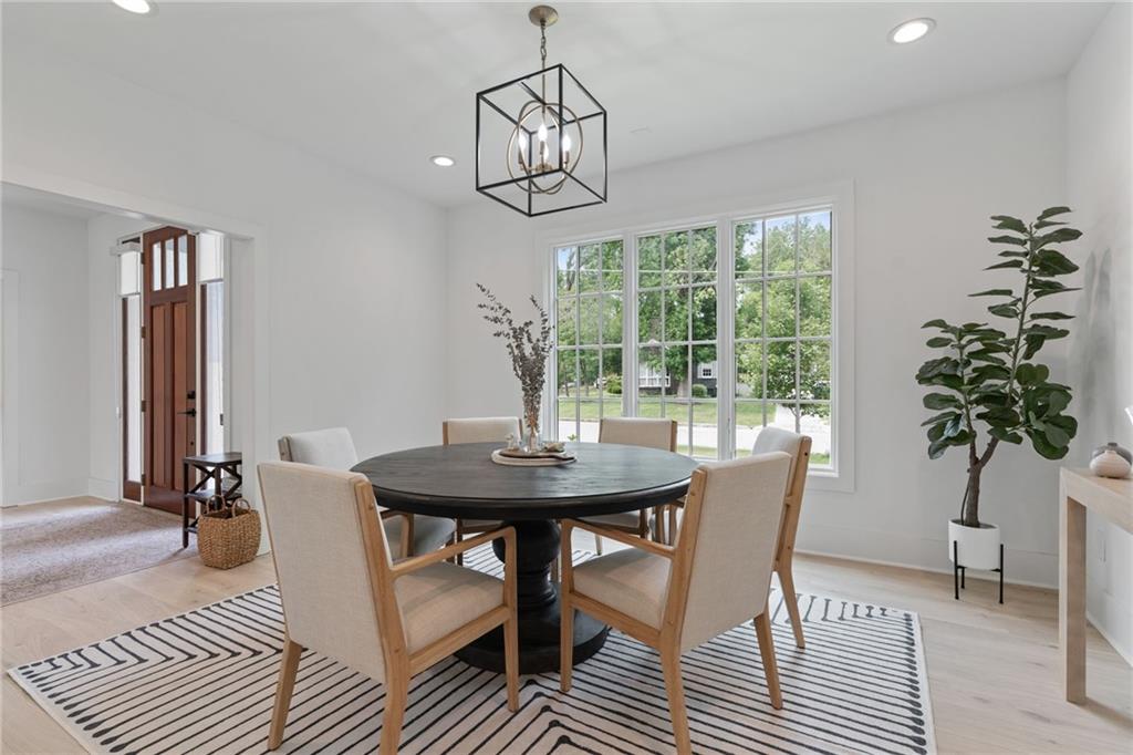2071 Fairhaven Circle NE