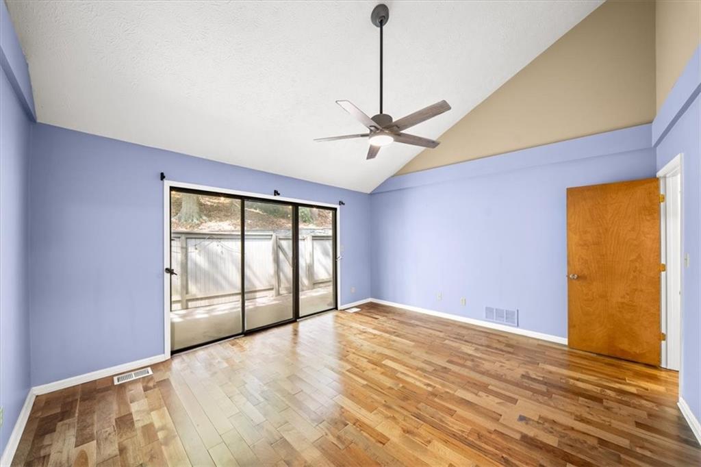 D'Youville - Residential